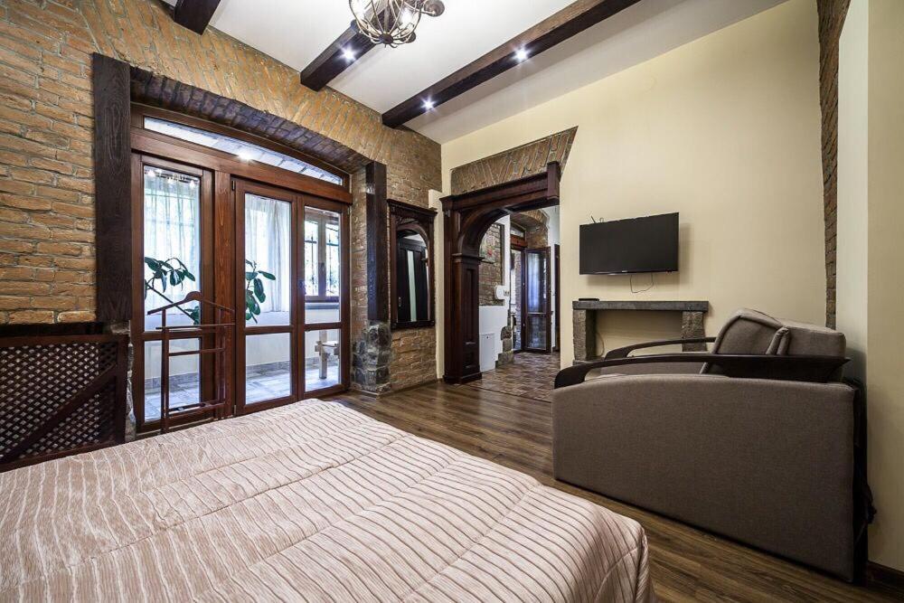 Austrian Apartment Lviv Exterior photo